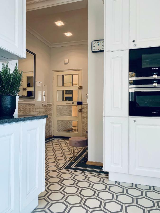 ניס Villa Bagatelle - Luxury Apartment מראה חיצוני תמונה