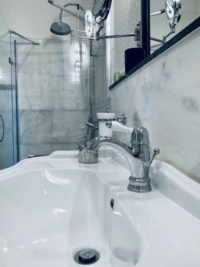 ניס Villa Bagatelle - Luxury Apartment מראה חיצוני תמונה